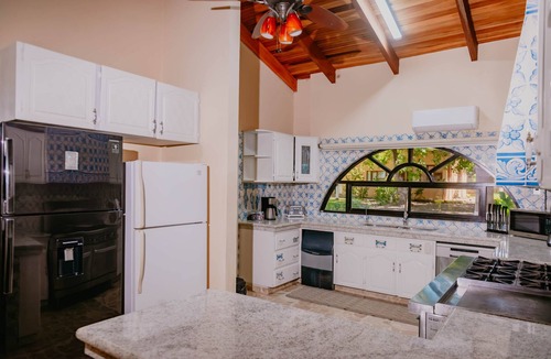 Playa Hermosa House | Beachfront compound, pool, perfect secure location