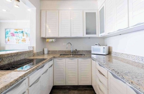 Playacar Fase I Condo | Beachfront Condo with Pool, Balcony & WiFi