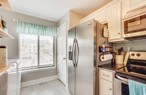 Oceanmarsh Subdivision Condo | Beachfront Condo w/3 Pools on St Helena Island!