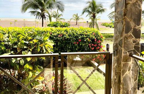 Barrio Los Villalobos Apartment | BEACHFRONT Condo Bahia Encantada L1 Jaco Beach