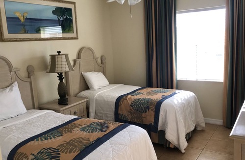 Manchester Resort | Beachfront Condo Coco Beach Fl, Avail for Christmas and New Year's 12/20-1/3/26