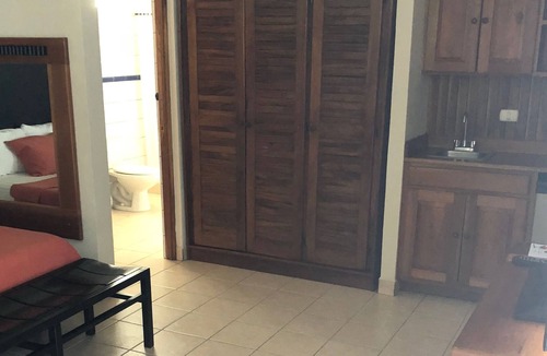 Jaco Condo | Beachfront Condo Paradise: 25ft to Ocean!