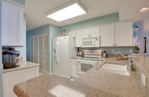 Ponce Inlet House | Beachfront Condo w/Pool Access in Ponce Inlet