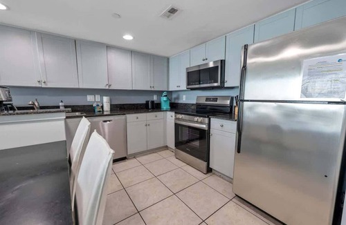 Downtown Myrtle Beach Condo | Beachfront condo with ocean views & hot tub