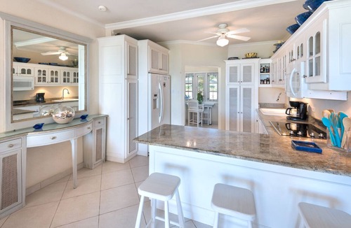 Reeds Bay Apartment | Beachfront Condo with 2 Plunge Pools - Reeds House 1