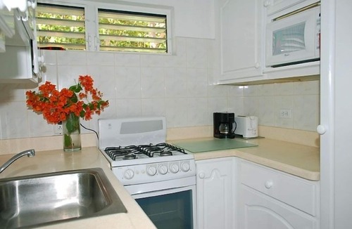 Lascelles Condo | Beachfront Condo with Spectacular view beach, ocean & sunsets