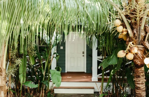 Estate Hull Cottage | Beachfront Cottage #7