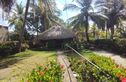 San Bernardo del Viento Cabin | Beachfront cottage,
