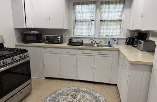 Lexington Cabin | Beachfront cottage in Lexington with AC, shared Hot Tub & Pool on Lake Huron