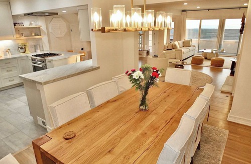 Peninsula House | Beachfront, Crow's Nest 360 Degree Views, Sleeps 6