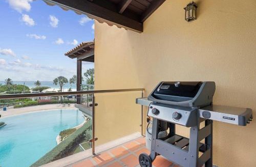 Oranjestad-West House | Beachfront - Deluxe View 1BR condo - E323-2