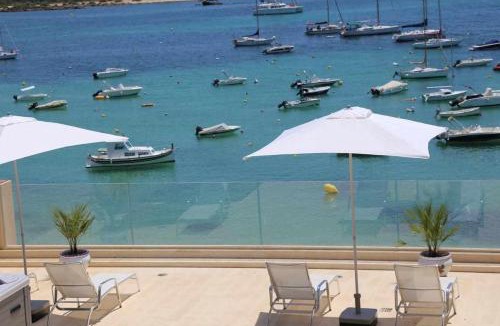 Colonia Sant Jordi Apartment | Beachfront Es Turo