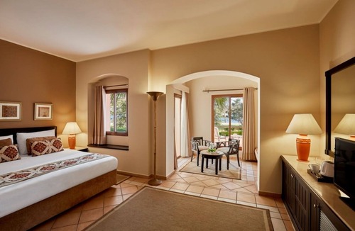 Port Ghalib Hotel | Beachfront Resort with Wellness Spa, Water Sports & Night Shows l 4 Rooms