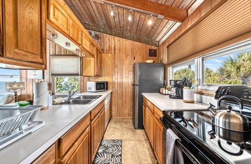 Englewood House | Beachfront Escape with Private Deck, Gulf Views, Resort Pool, Kayaks, and More!
