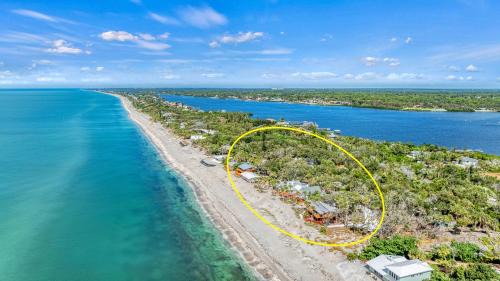 Englewood House | Beachfront Escape with Private Deck, Gulf Views, Resort Pool, Kayaks, and More!