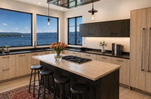 Clinton House | Beachfront Estate with Hot Tub and EV Charger