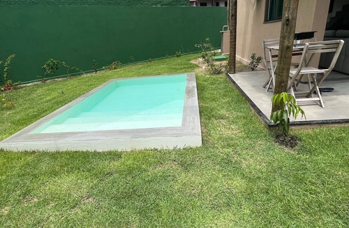 Barro Preto House | Beachfront fully-equipped 2-bedroom house near Beach Park with AC, WiFi.