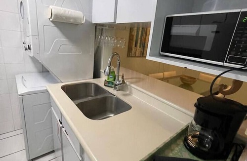 Isla Verde Condo | Beachfront Gem * Walk 2 Eat *W/D