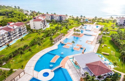 Puerto Juarez Condo | Beachfront Getaway: Patio, Pool, BBQ, and Spa