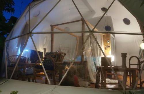 Bacong Other | Beachfront Glamping Dome Dauin Bamboo Style
