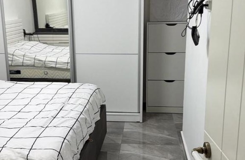 Ashdod Apartment | Beachfront Haven - Perfect for Groups