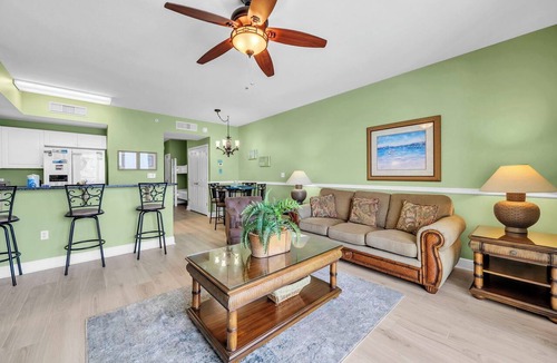 Miramar Beach Condo | 🏖️BeachFront-Heated Pools-HotTub-Tennis-Celadon 703🏖️