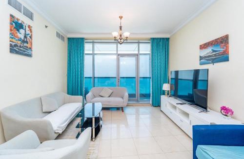 Rumailah Apartment | Beachfront holiday homes with beach,sauna,jacuzzi,cafe,restaurants and more
