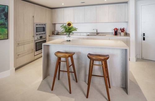 Hollywood South Central Beach Apartment | BeachFront @Hyde GreatOceanView 2BR Suite