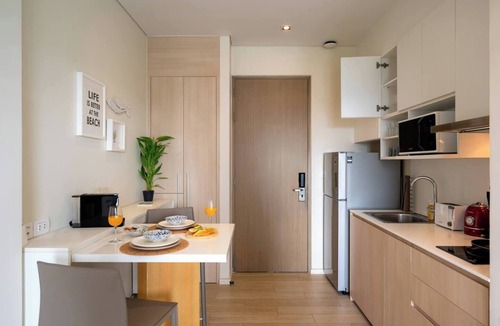 Na Chom Thian Apartment | Beachfront Kitchen&HighFloor Laundry Gym|TV Wifi