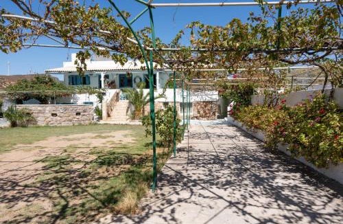 Patmos House | Beachfront Lampis Dolphin 4