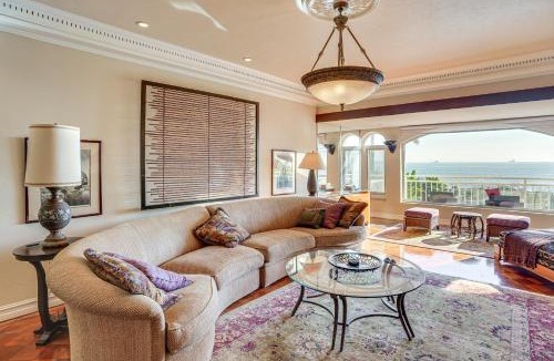 Alamitos Beach House | Beachfront Living in Long Beach: 2,500 Sq Ft Condo