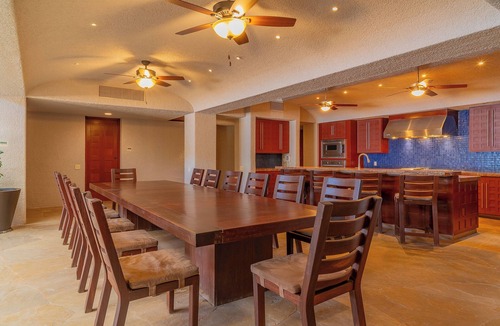Buzzards Villa | Beachfront Luxury Villa w/Pool, Hot Tub, Cook/Staff & Beach Club Los Cabos