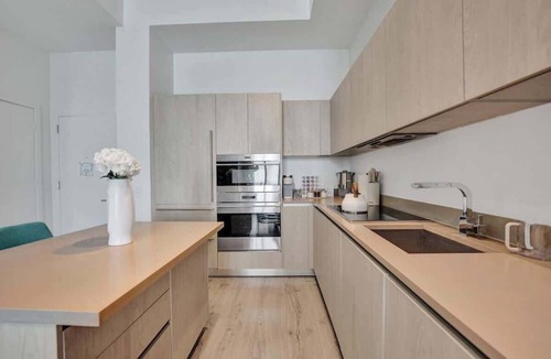 Hollywood South Central Beach Apartment | Beachfront Luxe Condo Sunrise Oceanfront Balcony
