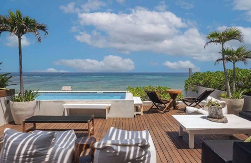 Soliman Bay Apartment | Beachfront Luxury + Rooftop Oasis Tankah Bay