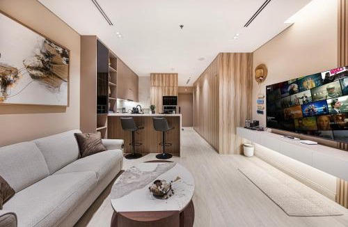 Beach & Coast Apartment | Beachfront Luxury Studio Direct Sea Access