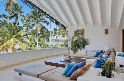 Las Terrenas Villa | Beachfront Oasis Pool Chef Hskp Sleeps 22