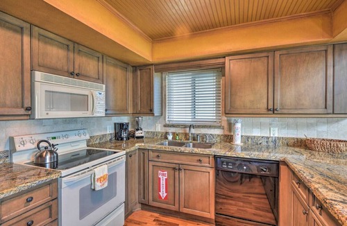Painters Hill House | Beachfront Oasis w/Game Room, Hot Tub & Ocean Views!