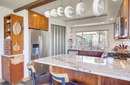 Lummi Island House | Beachfront Oasis! Luxe Lummi Island Retreat