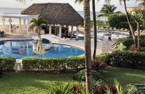 Playacar Fase I Condo | Beachfront/OceanView/PoolView/3 Bedroom/GREAT WIFI Xaman Ha Condo #7121