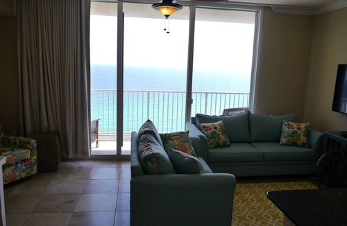 Panama City Beach Condo | Beachfront, on the water, walk to Pier Park