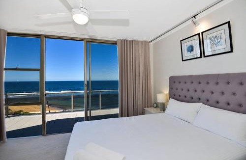 Blue Bay Apartment | Beachfront on Werrina