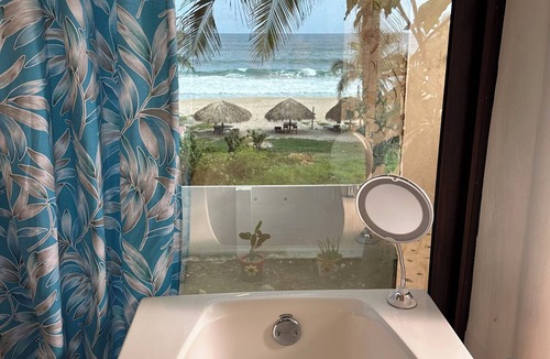Santa Maria Tonameca Hotel | Beachfront Paradise Boutique Hotel