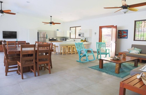 Coco House | Beachfront paradise, CASA PUNTA COCO
