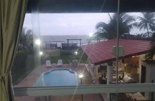 Vera Cruz House | Beachfront paradise with 9 bedrooms.