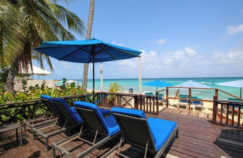 Old Trees Bay House | Beachfront Paradise on Payne's Bay - Bora Bora