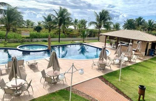 Itacimirim House | Beachfront paradise in condo w/pool in Itacimirim - RSVs