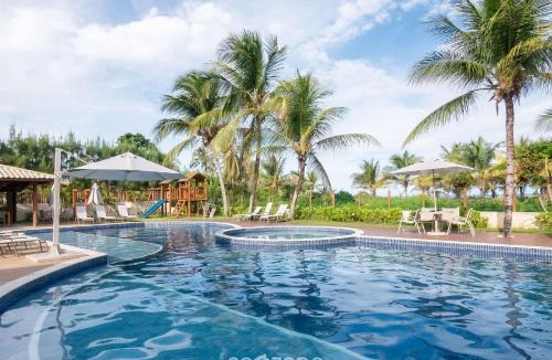 Itacimirim House | Beachfront paradise in condo w/pool in Itacimirim - RSVs