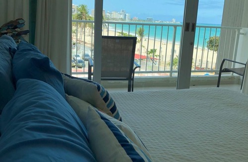 Isla Verde Condo | Beachfront Paradise! ~ Panoramic Sunset Ocean Views ~ Close To Everything