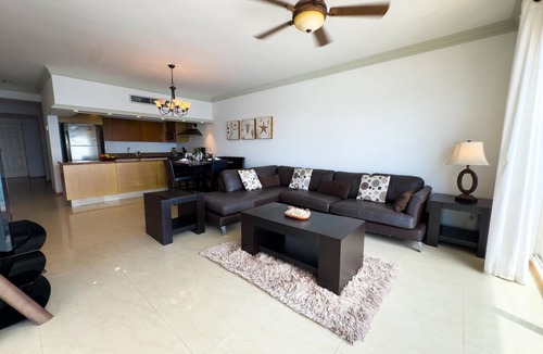 Mazatlan Condo | Beachfront Paraiso I Costa Bonita