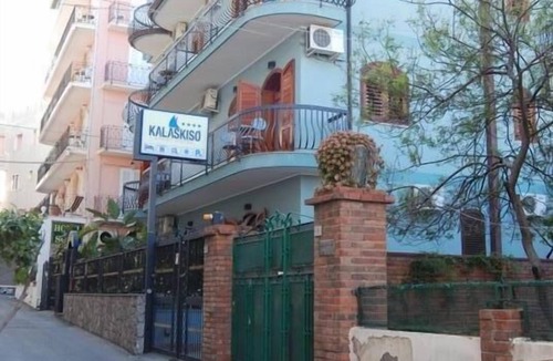 Giardini Naxos House | Beachfront Penthouse Giardini Naxos
